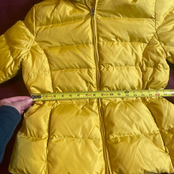 Lands End Canvas Puffer Jacket in with Faux Fur Hood - Picture 8 of 8